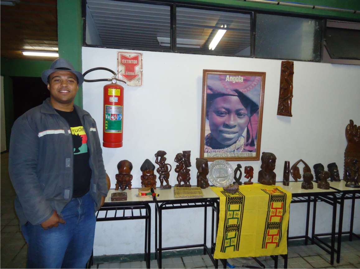 Exposição Motivos Afros - Valter Jr.